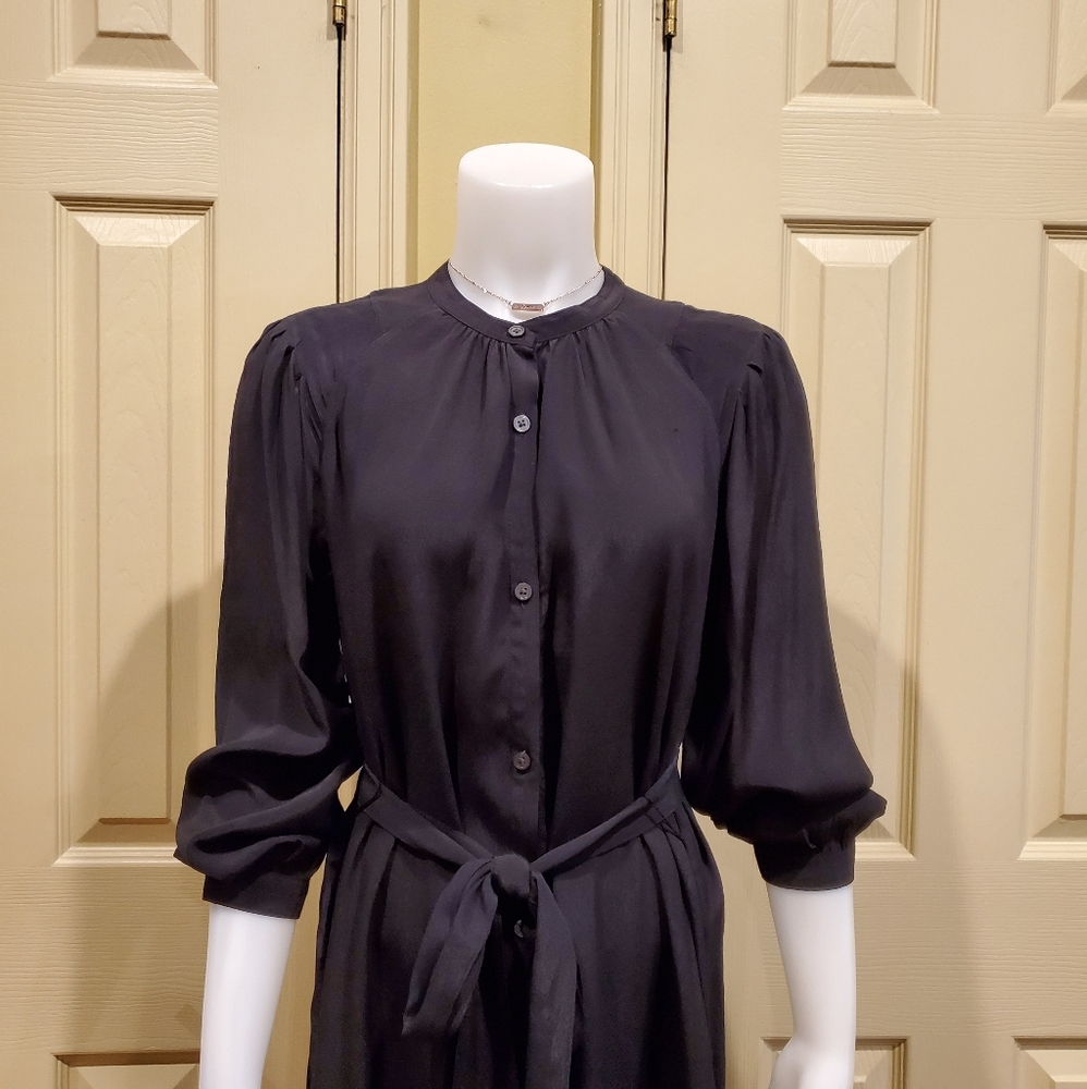 Gap Black dress